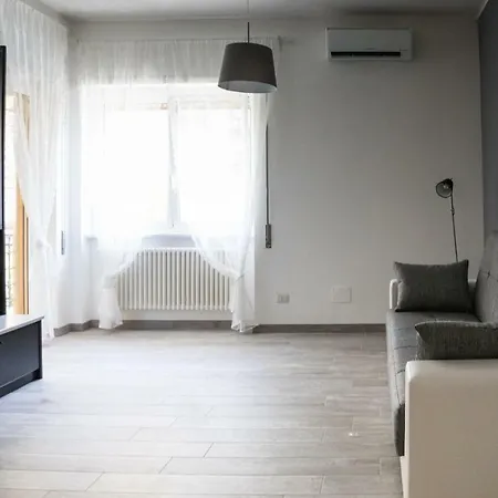 Nido Di Pina רומא